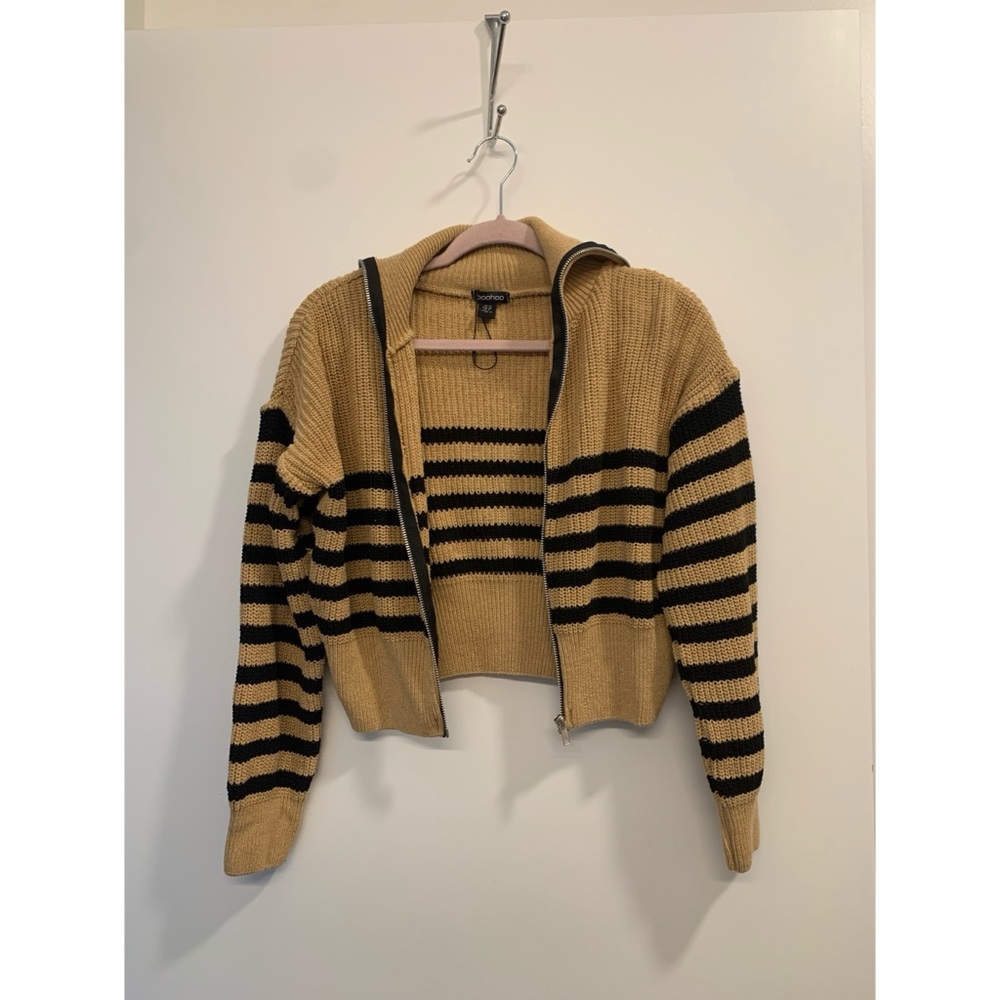 NWOT boohoo sweater